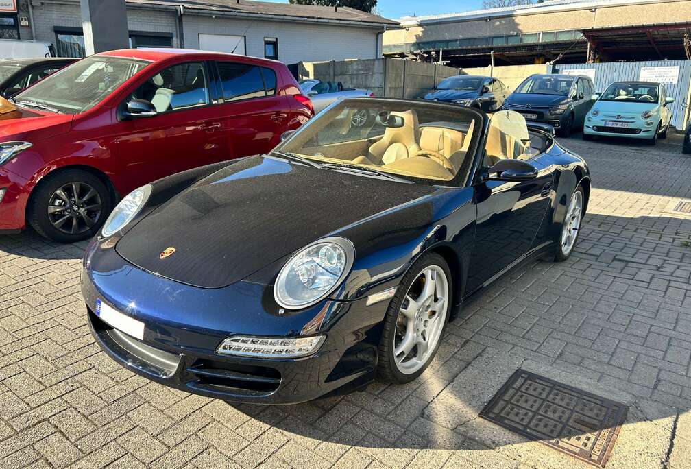 Porsche 911 Carrera 4S Cabriolet 3.6i