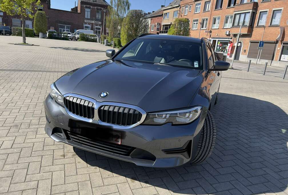 BMW Touring dA AdBlue + Kit Pneu Hiver