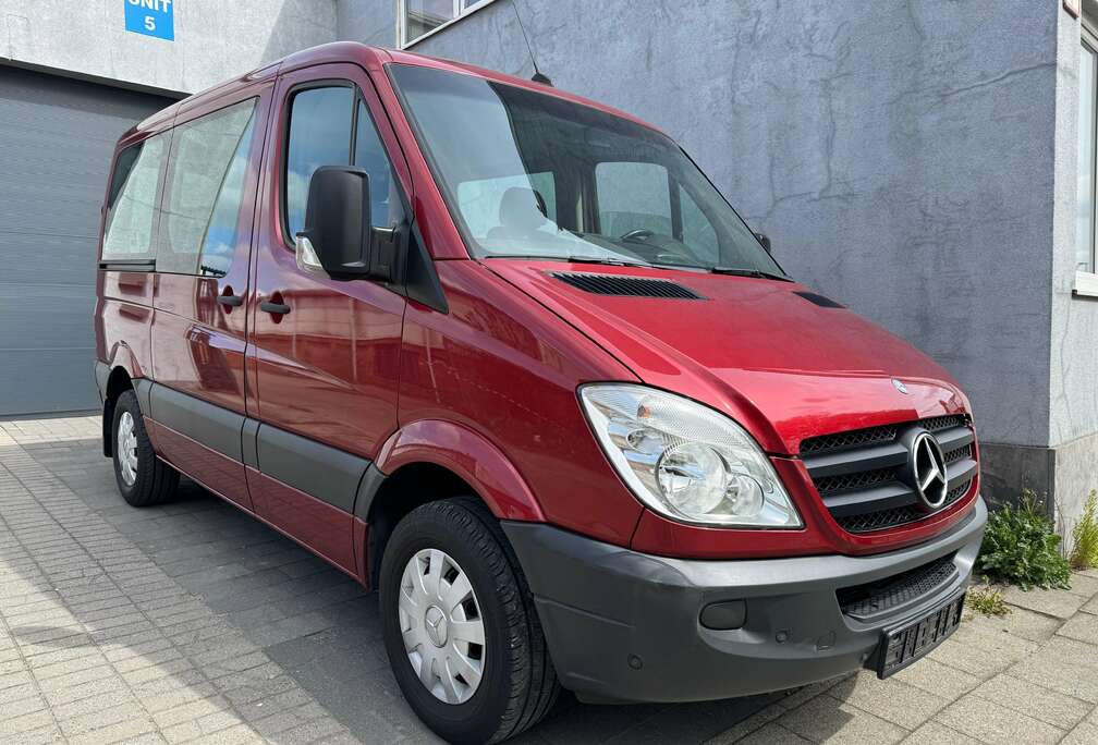 Mercedes-Benz 311 2.1 CDI AUTOMAAT 81000 KM TPMR PMR INVALIDE