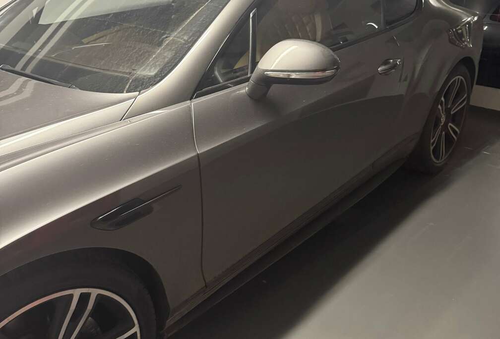 Bentley Continental GT 4.0 BiTurbo V8 S