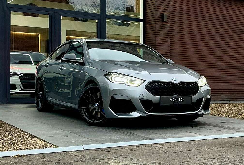 BMW M235i xDrive Gran Coupé H&K/HuD/KUIPSTOELEN/19\