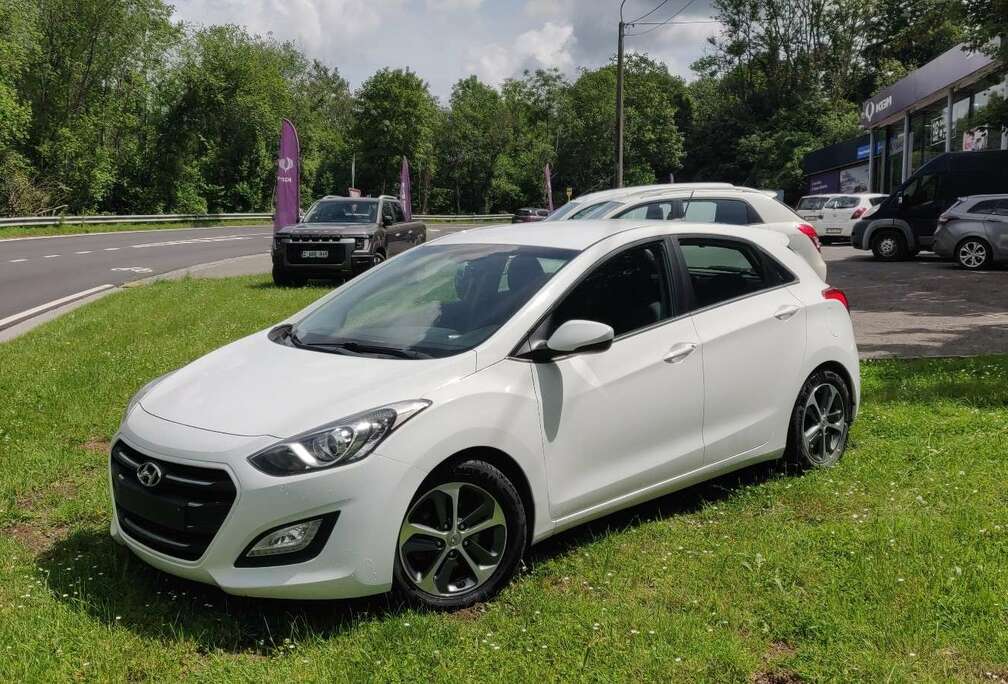 Hyundai 1.6 CRDi Blackline ISG