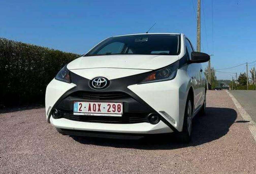 Toyota Aygo 1.0i VVT-i x