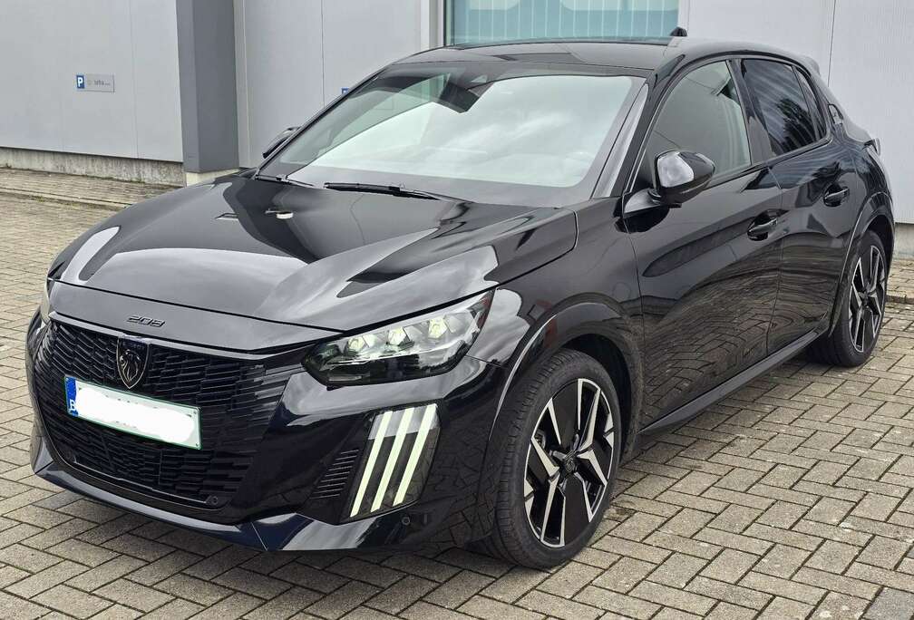 Peugeot GT 1.2 Hybrid e-DCS6 Automaat 8198km vele opties