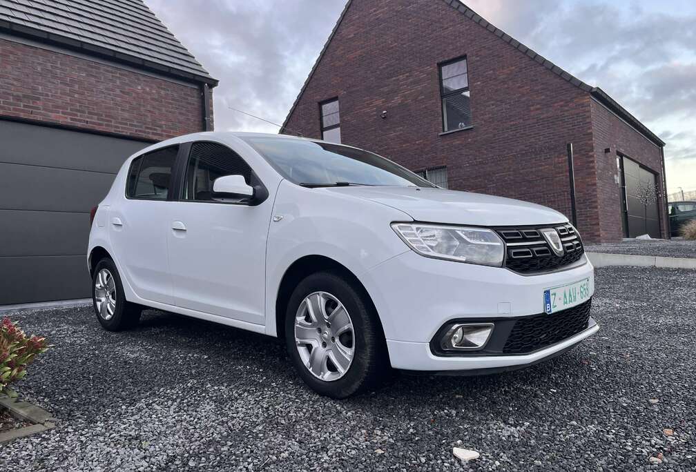 Dacia 1.0 Benzine, Navigatie, Bluetooth, Airco