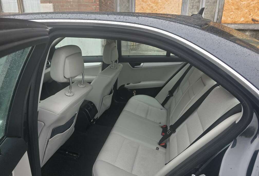 Mercedes-Benz Classe CDI BlueEfficiency Avantgarde