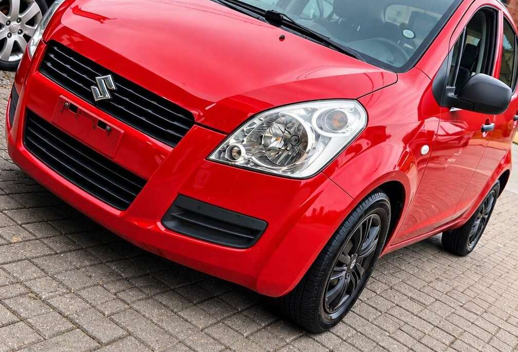 Suzuki Splash 1.0i GA
