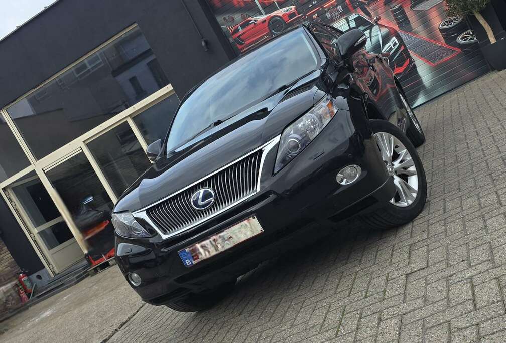 Lexus Rechtsgestuurd / Volant à droite