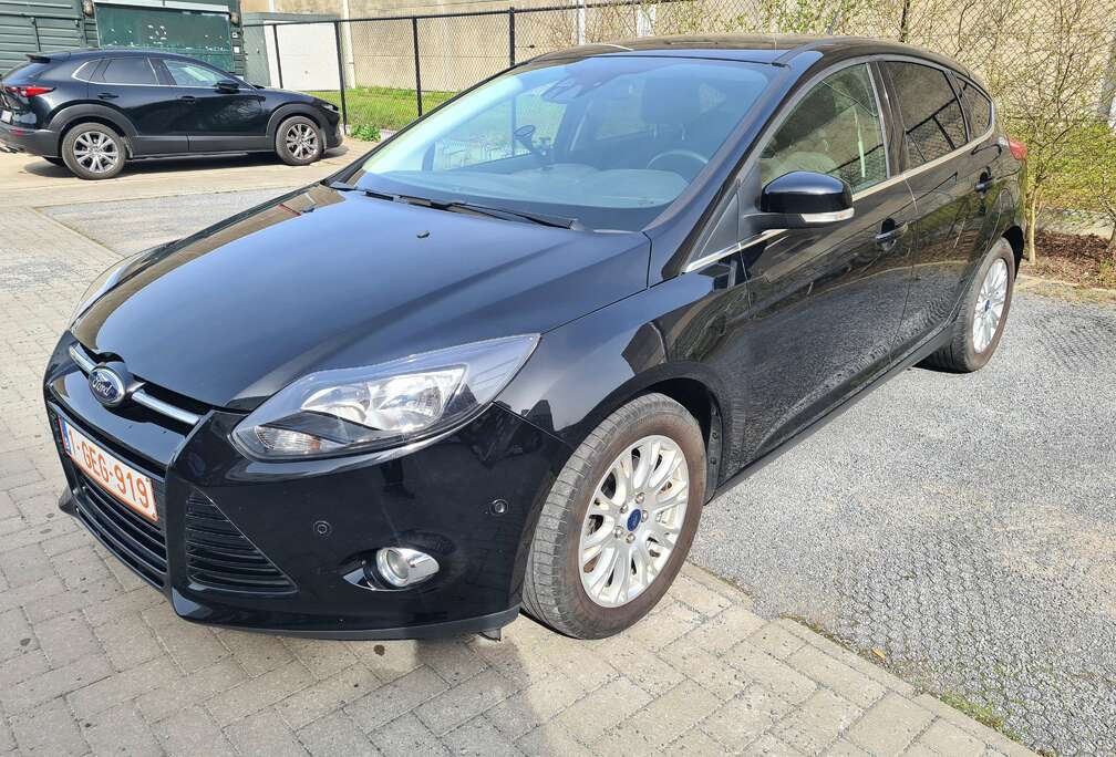 Ford Focus 1.6 EcoBoost Start-Stopp-System Titanium