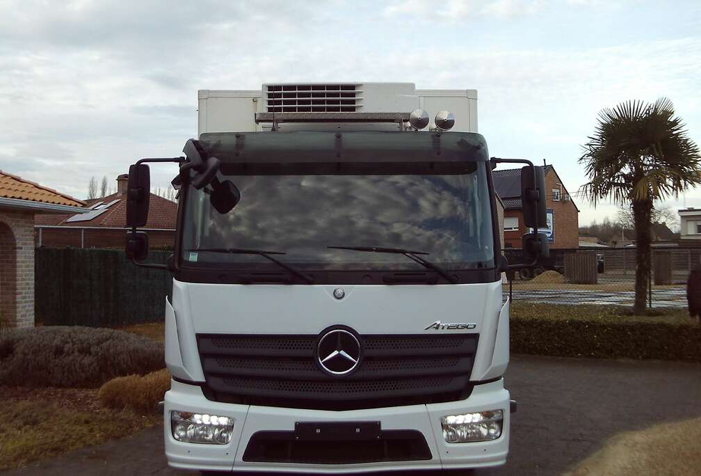 Mercedes-Benz 918 KOFFER FRIGO THERMO KING V500 TOT-29 EURO 6