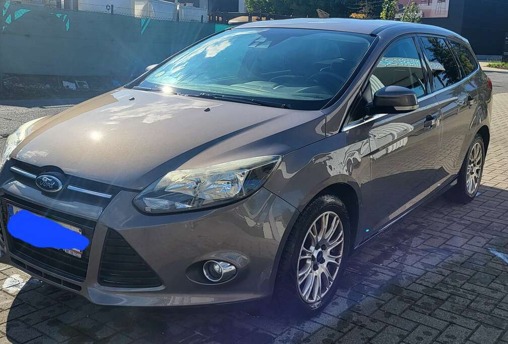 Ford Focus Turnier 1.6 TDCi DPF Start-Stop Titanium