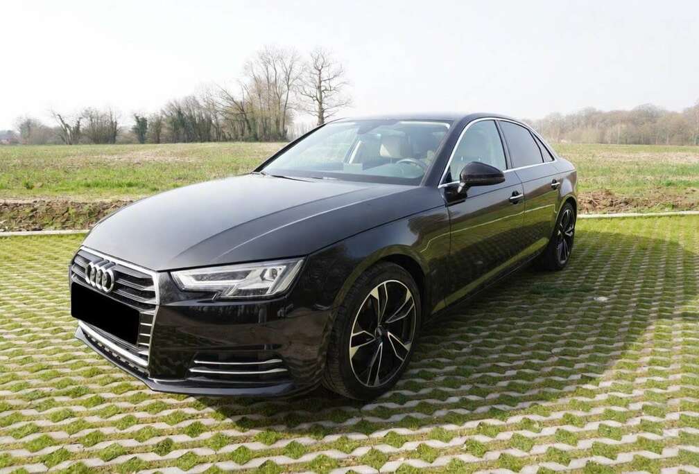 Audi 2.0 TDi ultra Business Edition Design S tron.