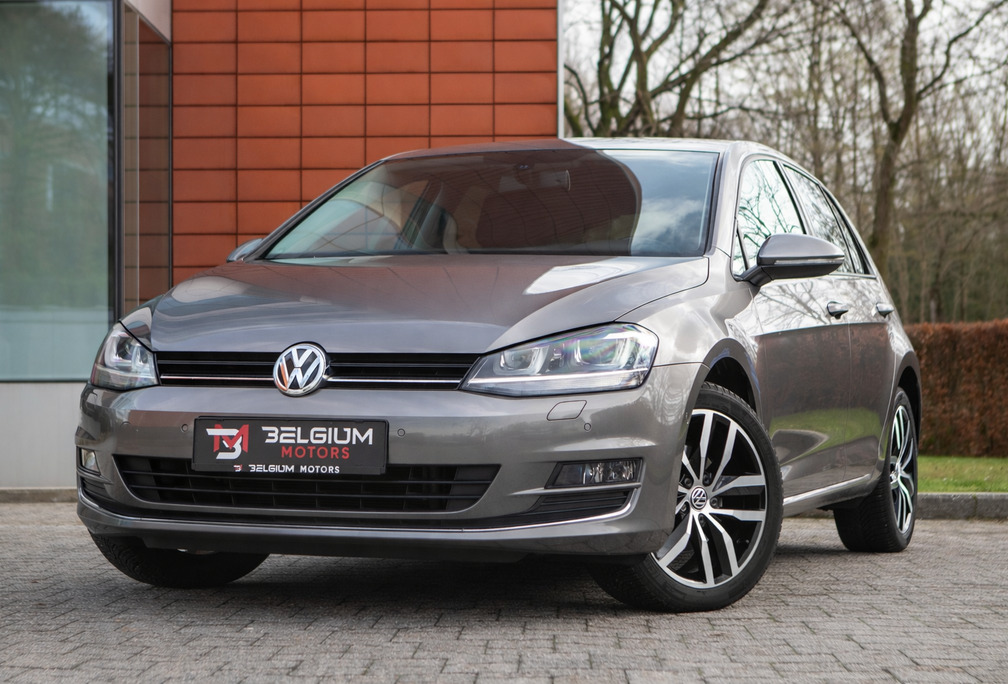 Volkswagen - 1.4 TSI Highline - Massage - Bi-Xenon