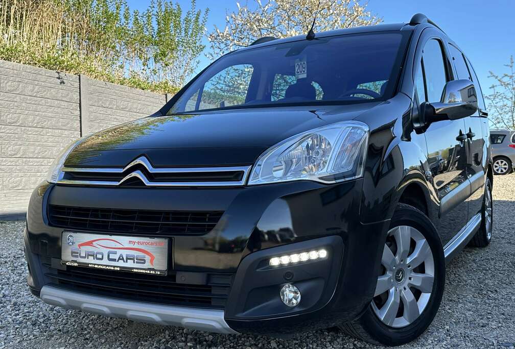 Citroen 1.6 BlueHDi XTR LED/CARPLAY/CAMERA/GPS/CRUISE/CLIM AUTO