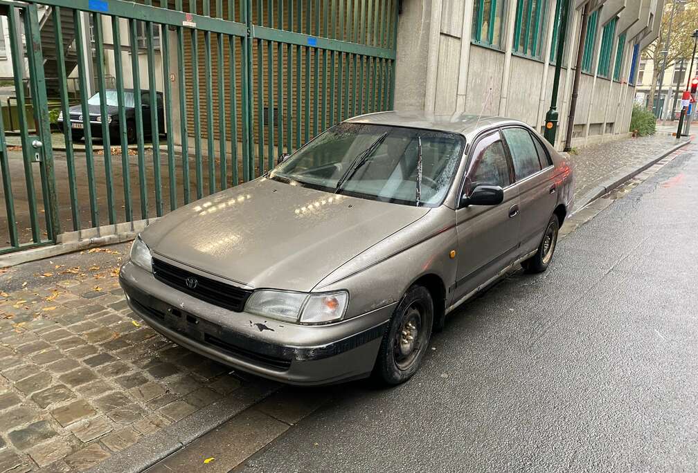 Toyota 1.6 XLi Création