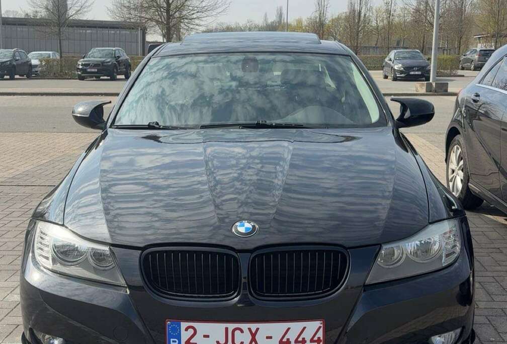 BMW 318i