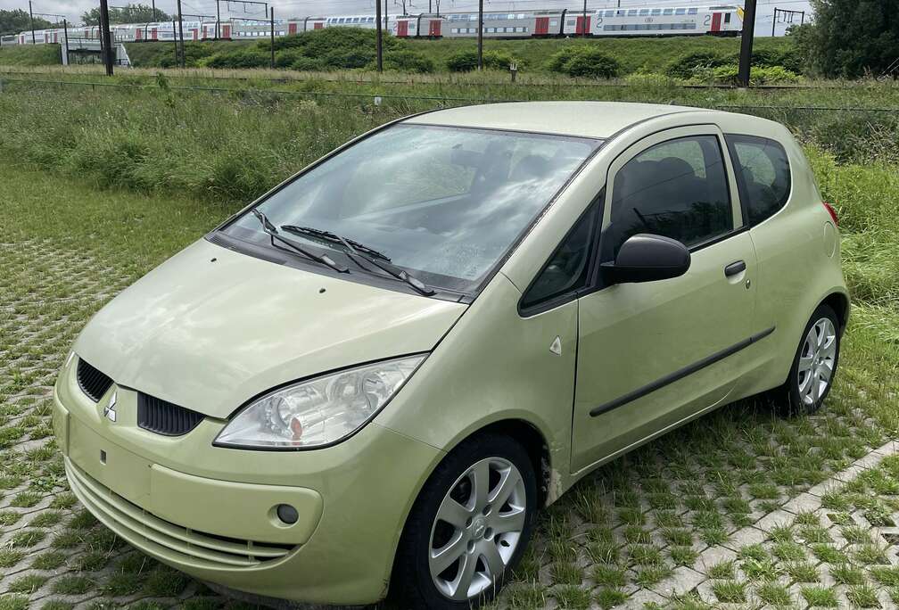 Mitsubishi 1.3i 16v Inform Allshift