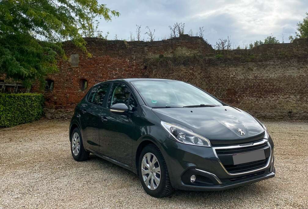 Peugeot 208 1.6 BlueHDi Allure