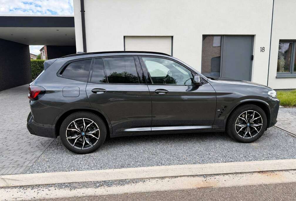 BMW X3 PHEV 2.0iAS xDrive30e (215 kW)
