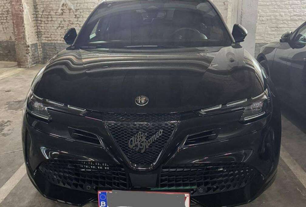 Alfa Romeo Junior 1.2 Turbo Hybrid Ibrida Ti Ti