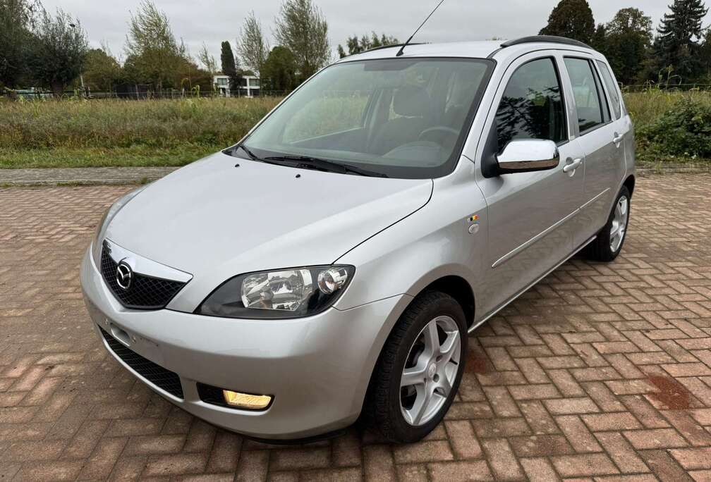 Mazda Mazda 2/1.4Benzine/2003/173.000Km/Euro4/Airco/Carn