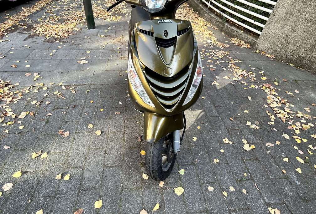Piaggio Piaggio Zip Classe A 4 T