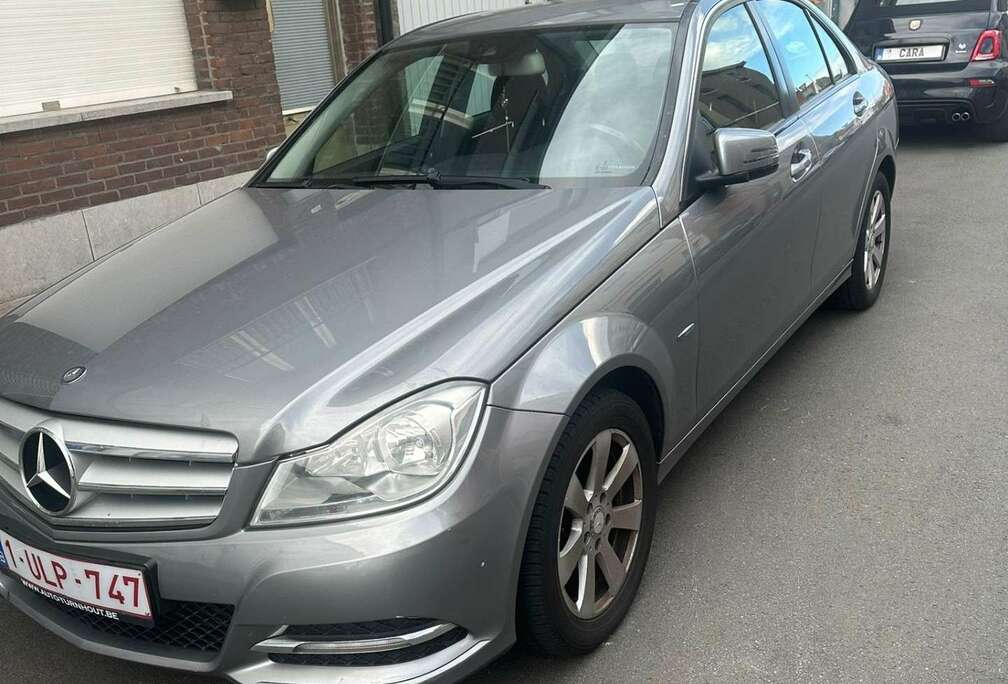 Mercedes-Benz CDI DPF (BlueEFFICIENCY) Elegance