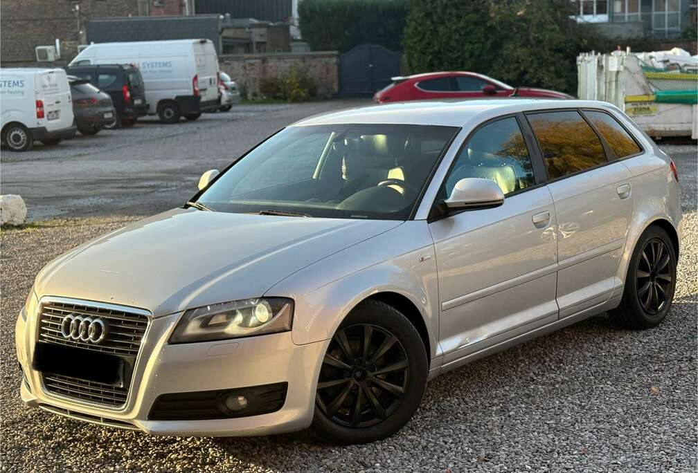 Audi Sportback 2.0 TDi Ambition S line DPF tronic