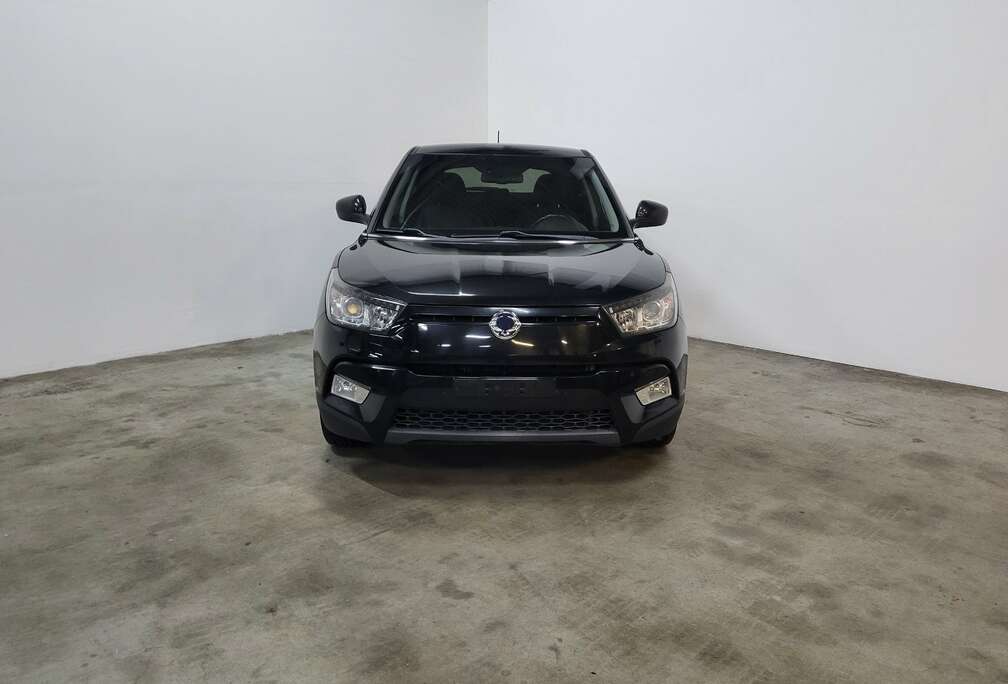 SsangYong 1.6i e_XGi 2WD * CAMERA * BLUETOOTH *