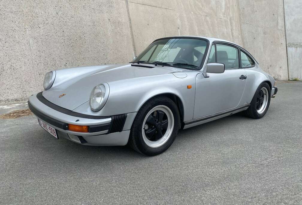 Porsche 911 Carrera 3.2 G50