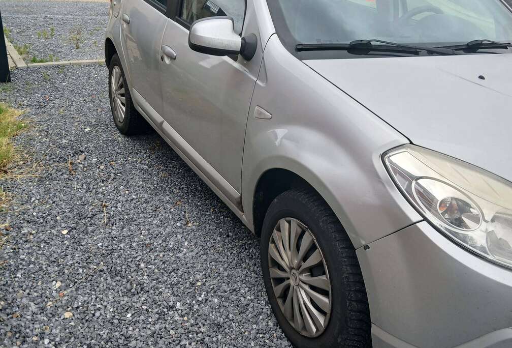 Dacia Sandero 1.5 dCi Laureate FAP