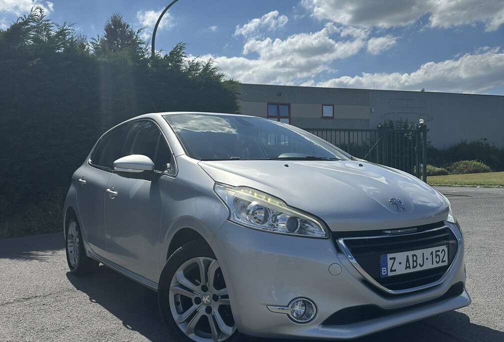 Peugeot 1.2i Allure