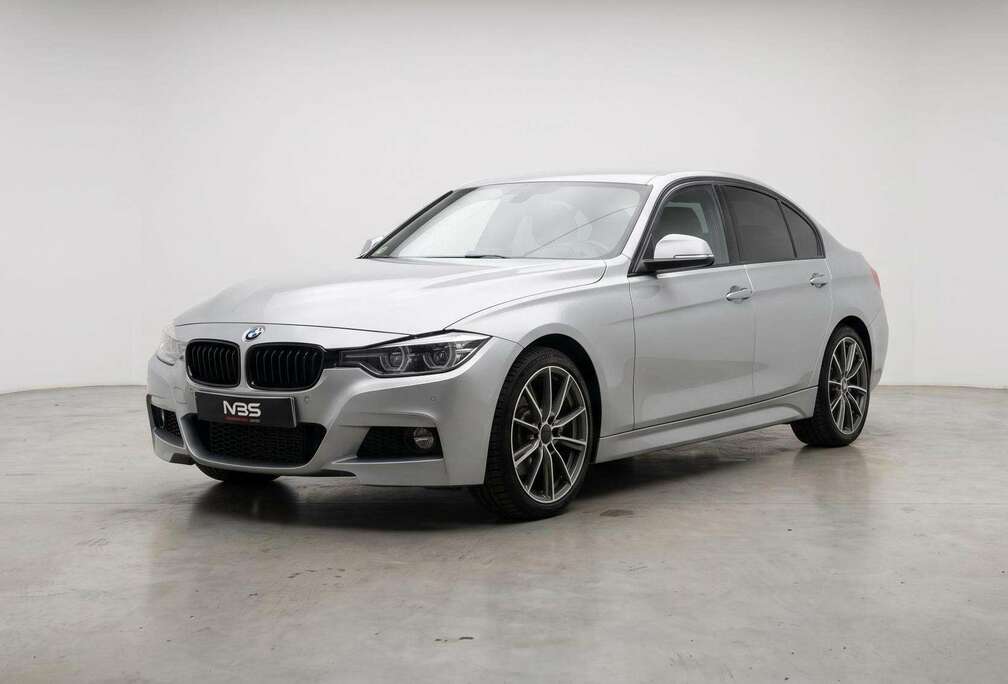BMW * d * XENON *  CUIR*  NAVI*  CLIM* CRUISE*