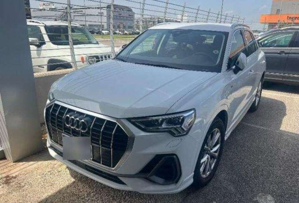 Audi Q3 S line 1.4 45 TFSI 245CH
