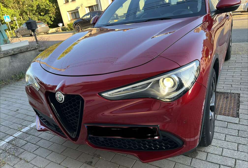Alfa Romeo 2.2 JTD Super