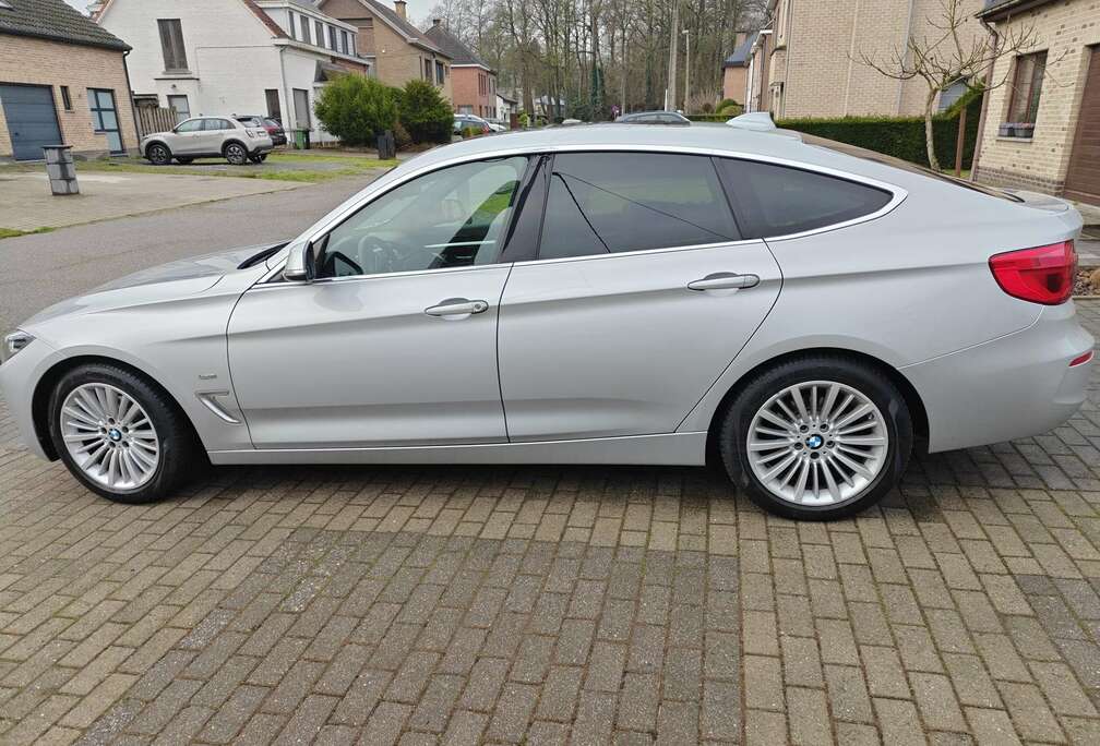 BMW BMW 318d GT Luxury Line  Automaat  Panoramisch dak  Leder  Trekhaak-2019
