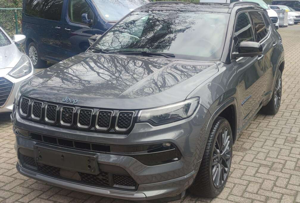 Jeep Compass PHEV 1.3 Turbo eAWD Upland