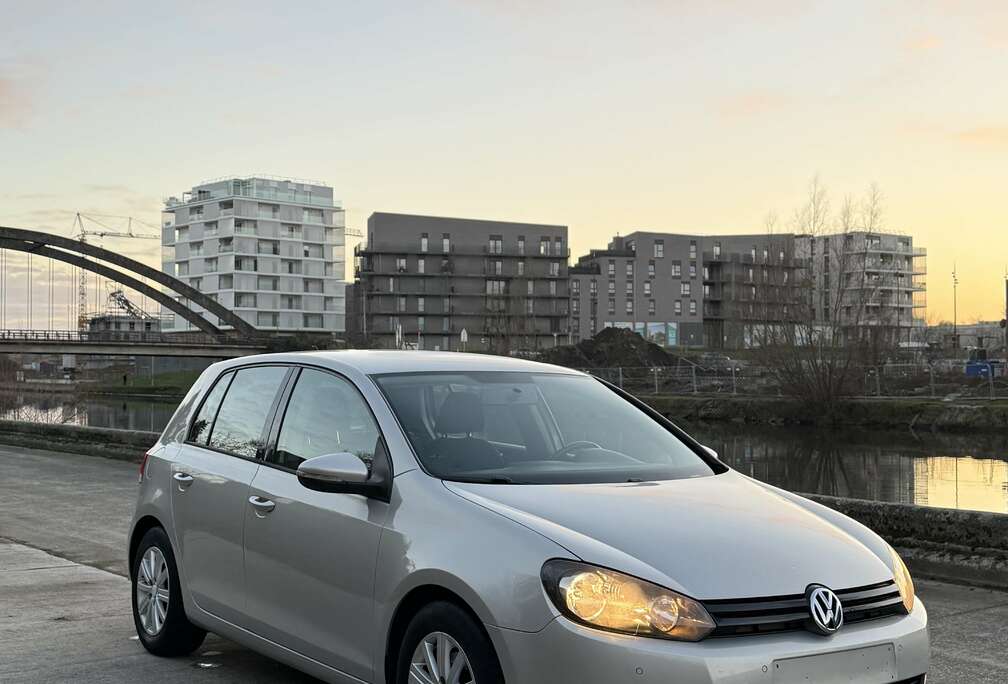 Volkswagen 1.6 CR TDi BlueMotion DPF