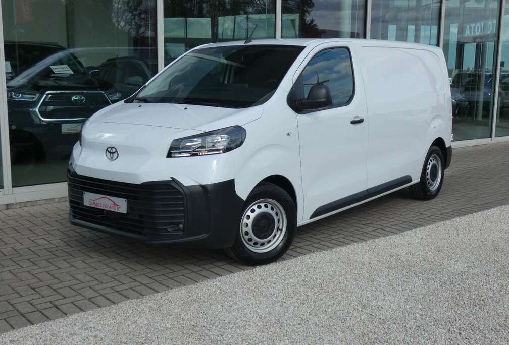 Toyota 120pk 3Zit. *€20248+BTW* +Parkeersensoren +Cargo pack +Apple carplay +Android auto +Bluetooth +Cruise control