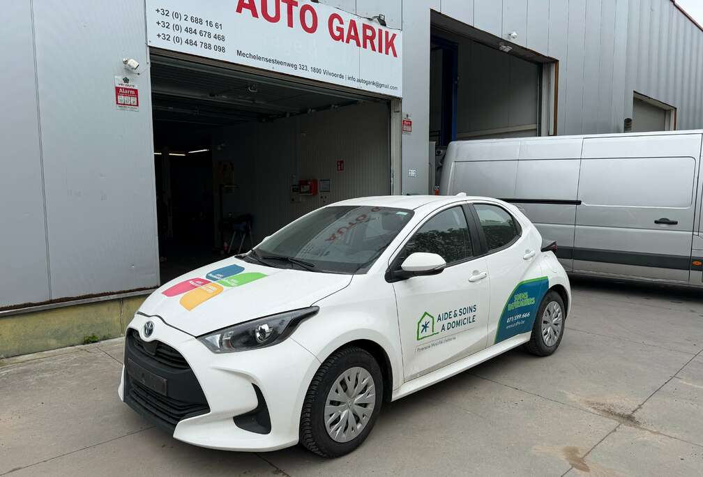 Toyota Yaris 1.5i Dual VVT-iE Lounge CVT