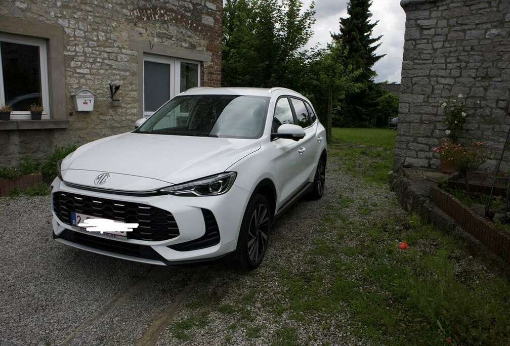 MG Hybrid  Luxury  360 Camera  Mode Sport+ Eco