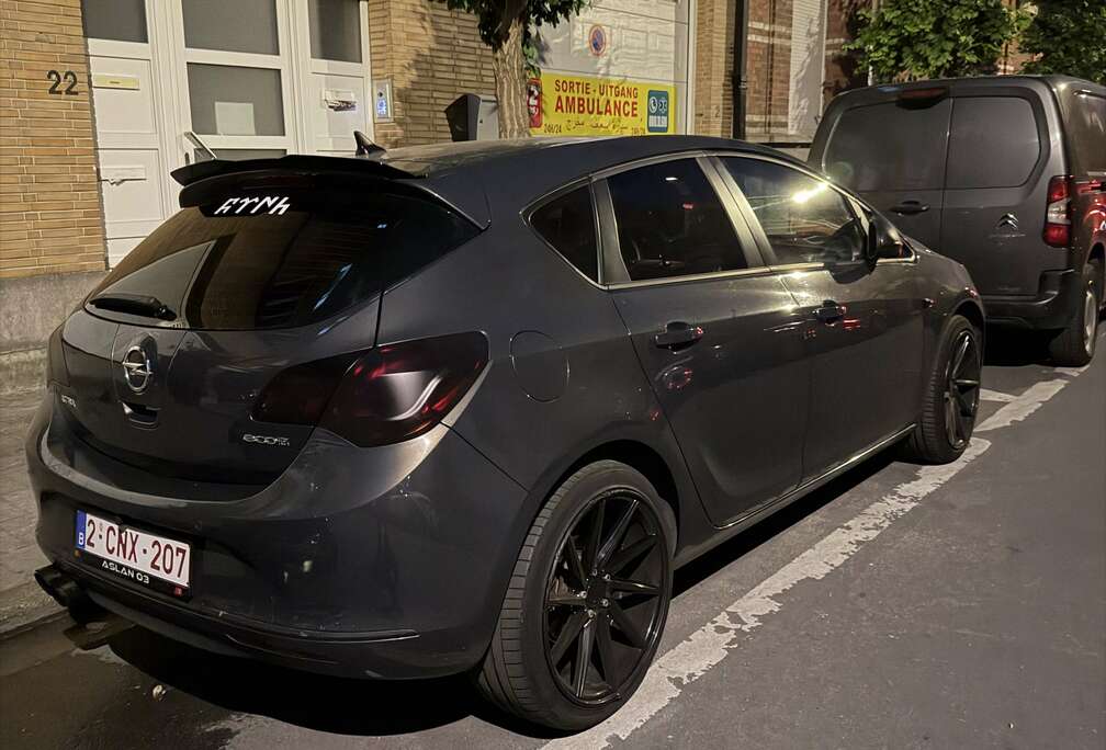 Opel 1.4 Turbo 120ch