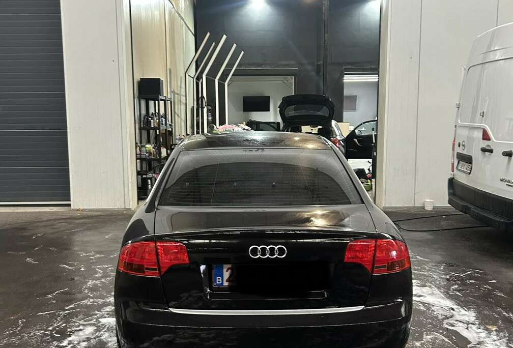 Audi 2.0i 20v S line Multitronic