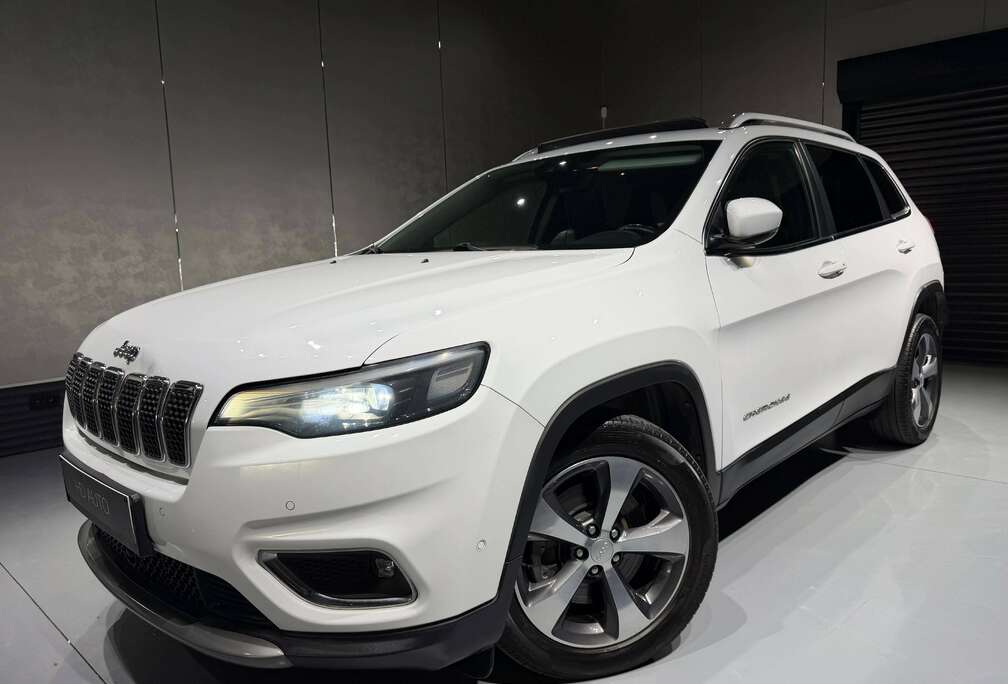 Jeep Cherokee 2.2 MJD 4WD LIMITED//TOIT PANORAMIQUE//CAMERA//XENON//CUIR//74000KM//