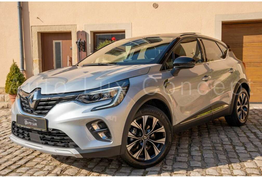 Renault TCe 140 Techno/Glasdach/Kamera/CarPlay/Full LED