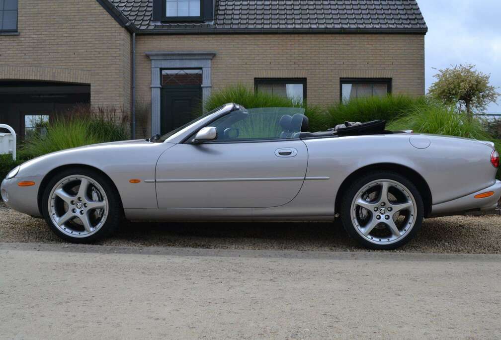Jaguar XKR Cabriolet