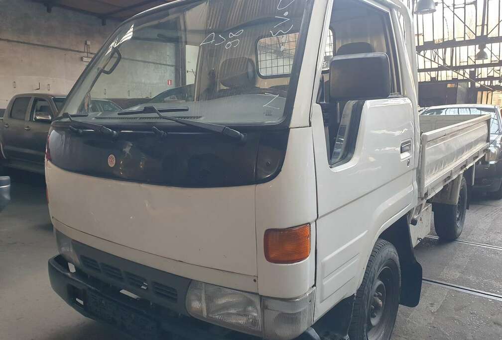 Toyota 2.4 D Single Cab.