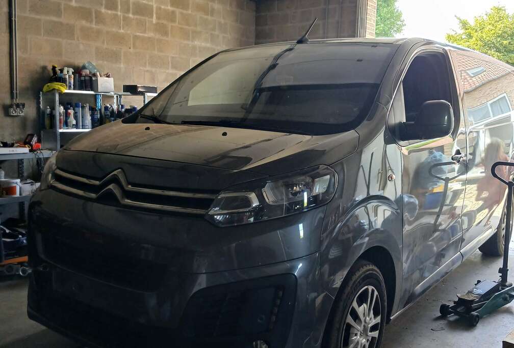 Citroen Jumpy XL BlueHDi 180 EAT6 Profi Service Solution