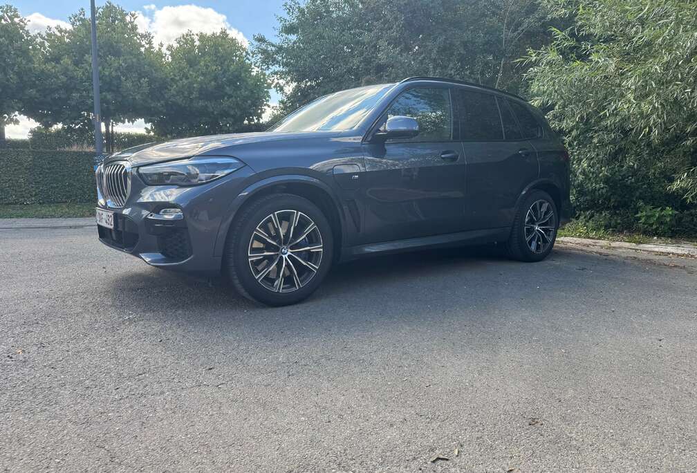 BMW X5 xDrive45e