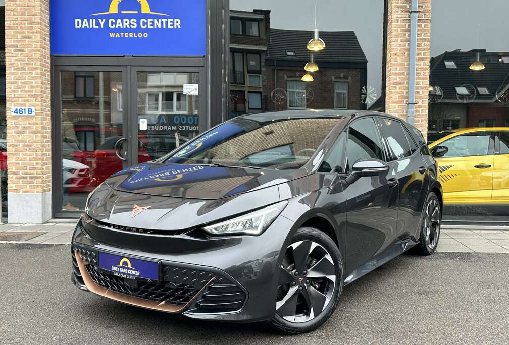 77 kWh eBoost I 231cv I Led I Cam360 I Sport seats